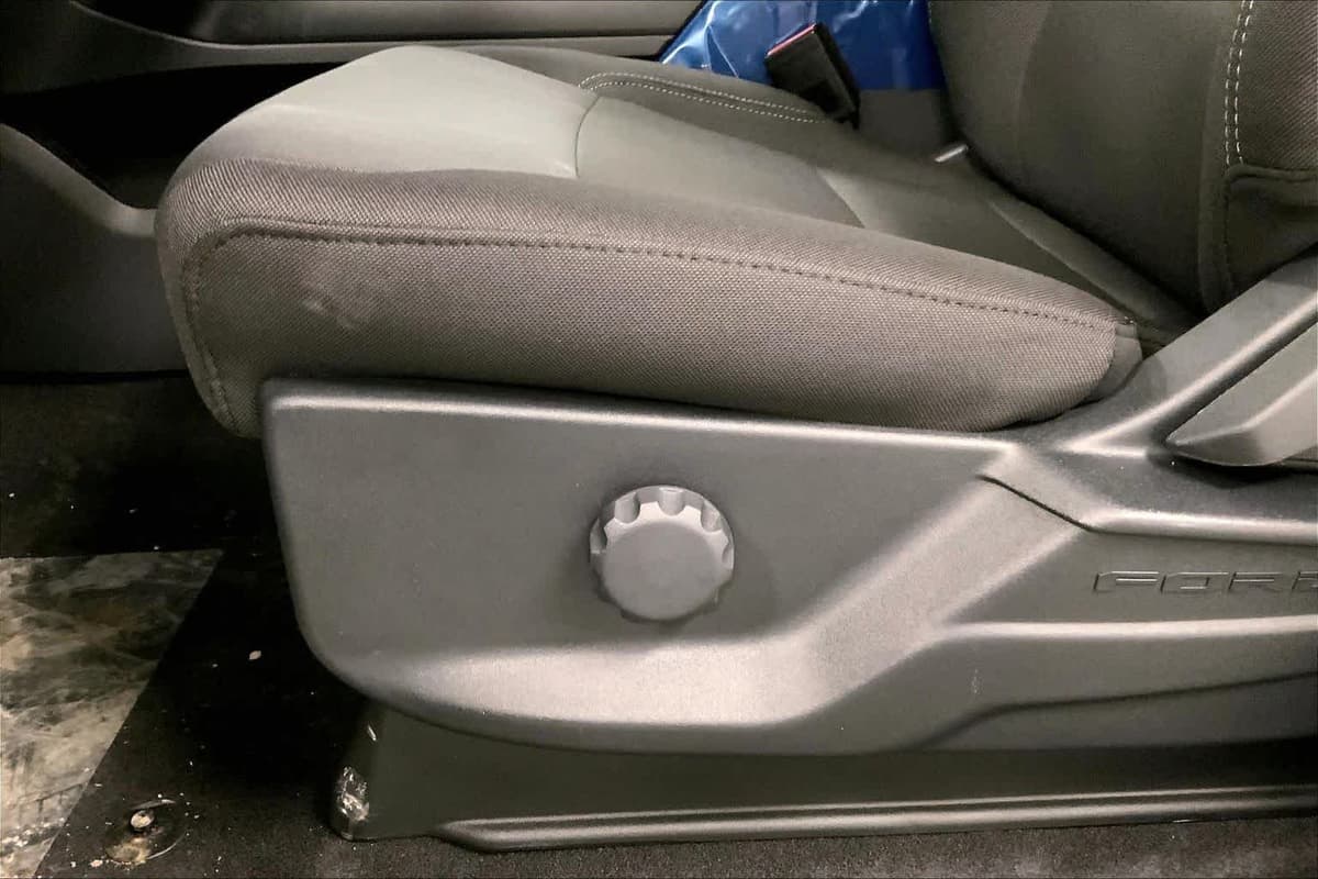 2026 Ford F-150 - Image 19