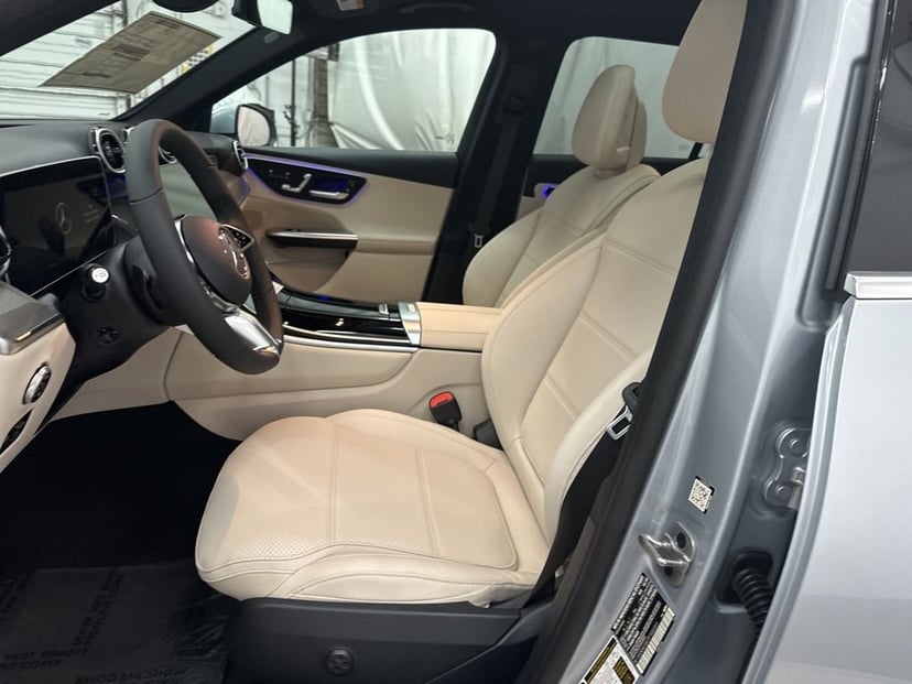 2026 Mercedes-Benz GLC - Image 18