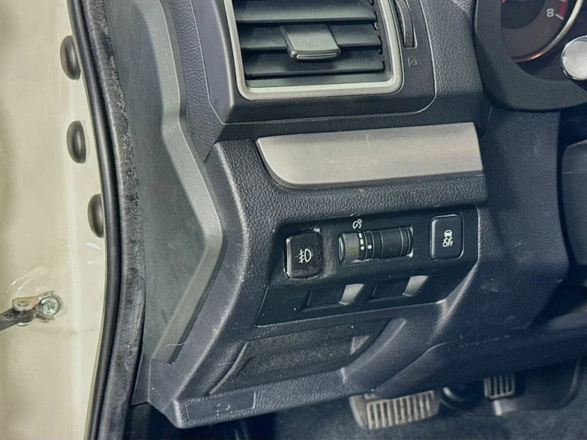 2017 Subaru Forester - Image 10