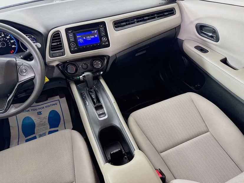 2016 Honda HR-V - Image 27