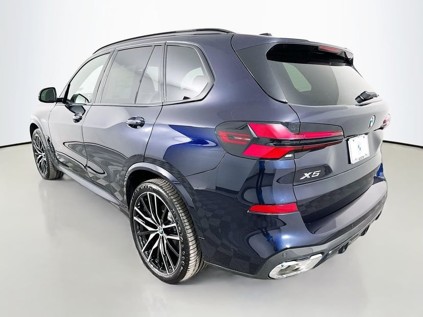 2026 BMW X5 - Image 7