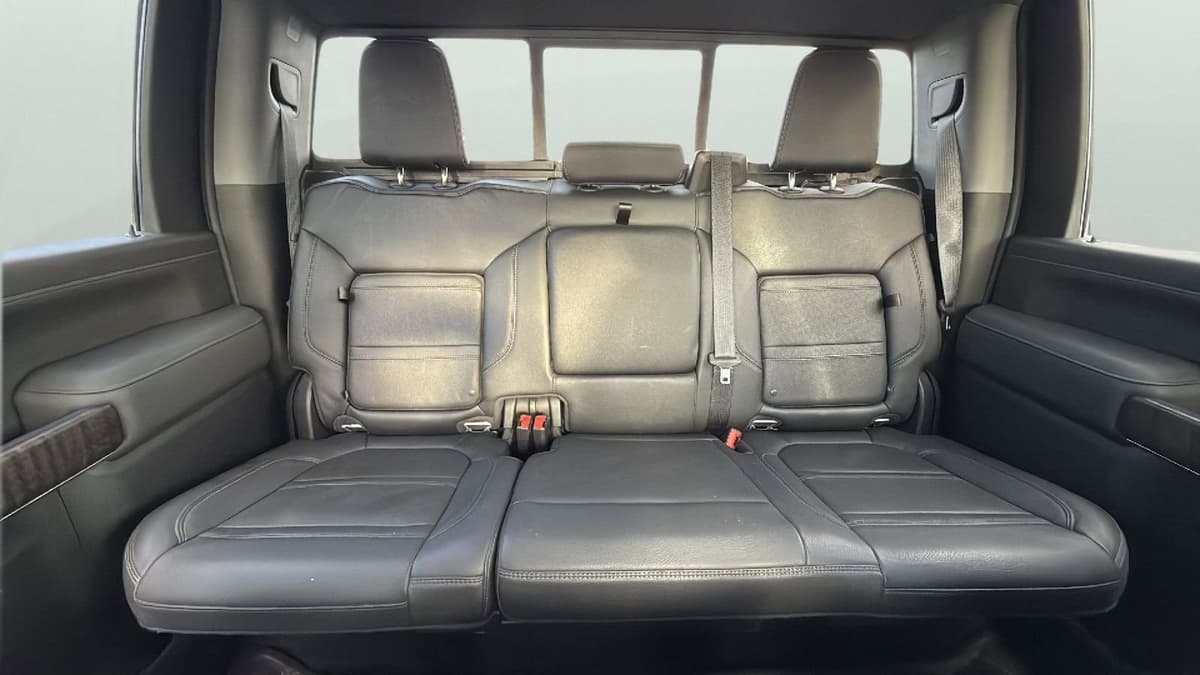 2022 GMC Sierra 2500HD - Image 26