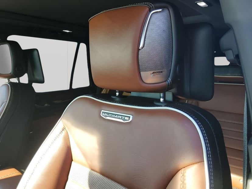 2023 GMC Yukon - Image 32