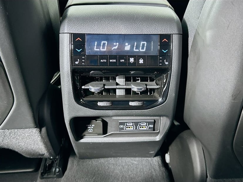 2024 Jeep Grand Cherokee - Image 26