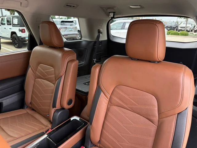 2023 Nissan Pathfinder - Image 30