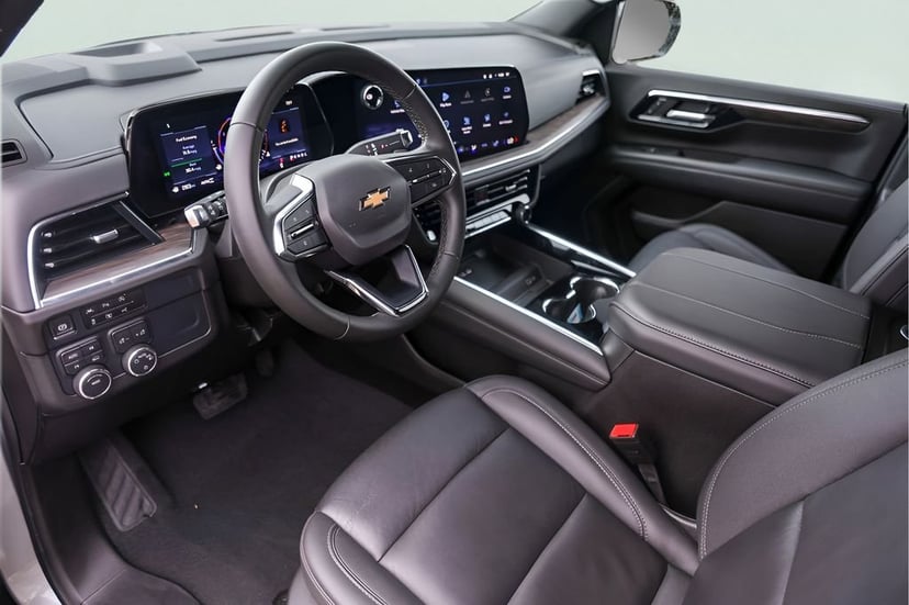 2025 Chevrolet Tahoe - Image 13