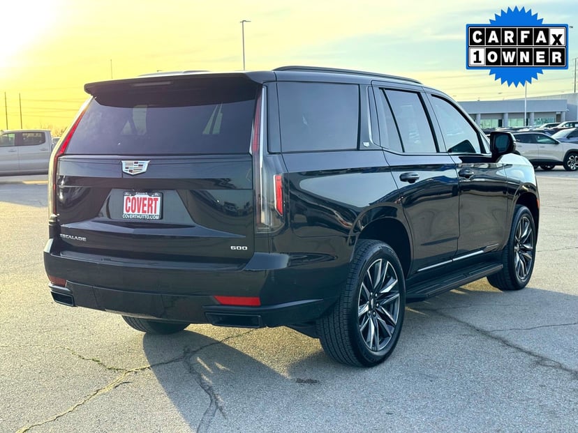 2023 Cadillac Escalade - Image 6