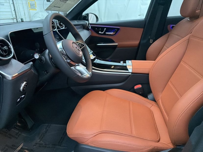 2026 Mercedes-Benz GLC - Image 14