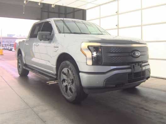 2023 Ford F-150 Lightning - Image 4