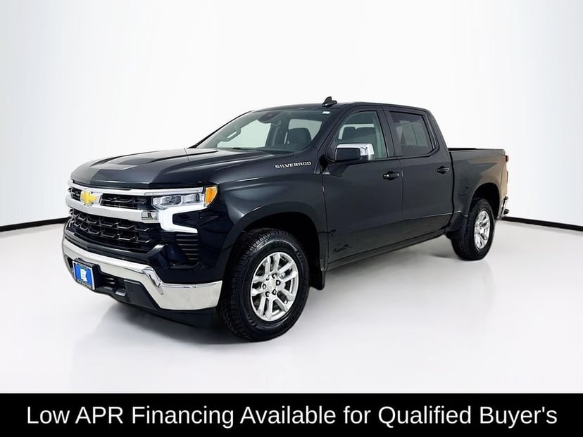 2023 Chevrolet Silverado 1500 - Image 3