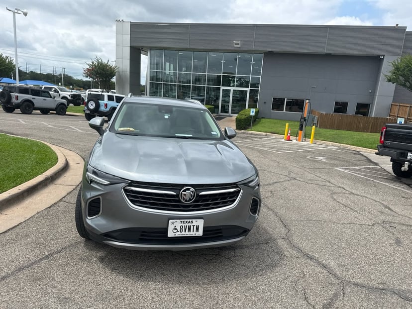 2023 Buick Envision - Image 2