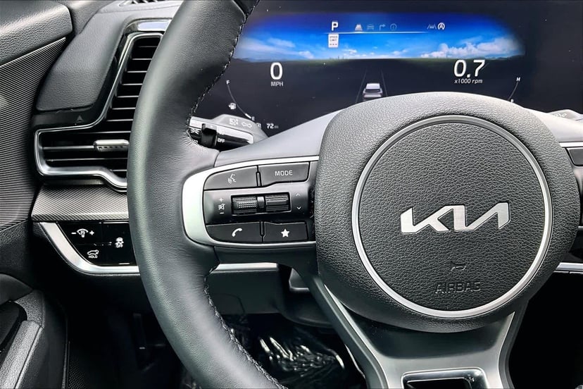 2024 Kia Sportage - Image 24