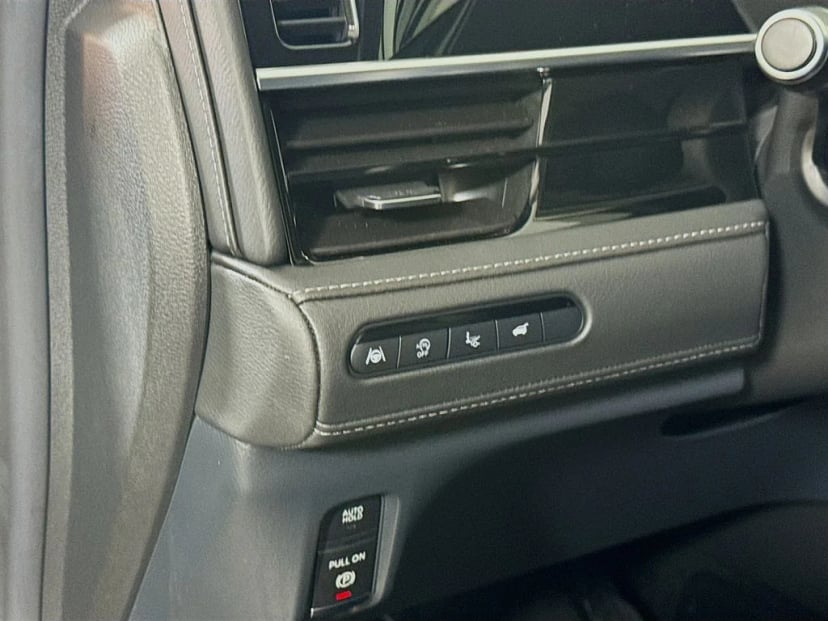 2026 INFINITI QX80 - Image 12