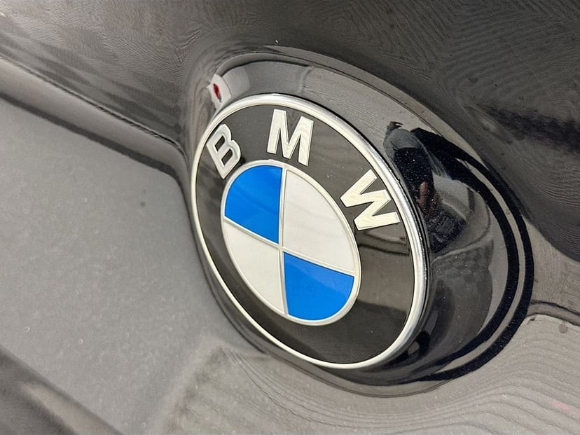 2026 BMW 8 Series - Image 21