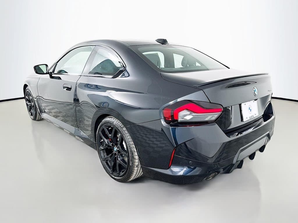 2026 BMW 2 Series - Image 7