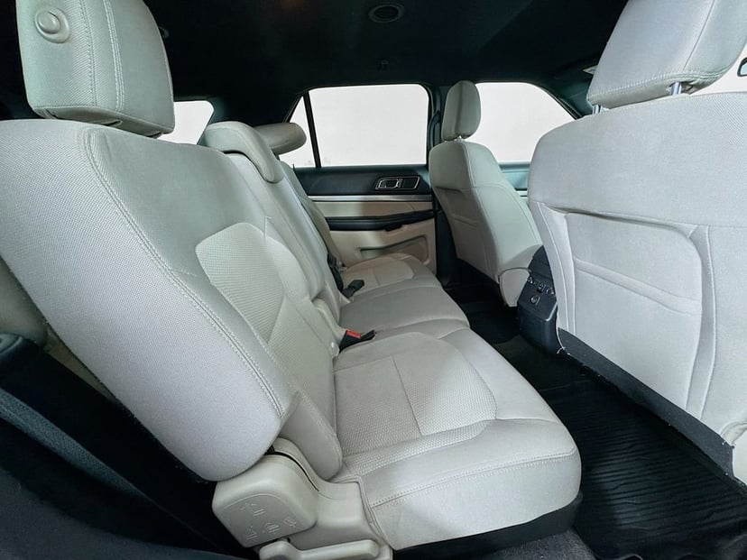 2018 Ford Explorer - Image 34