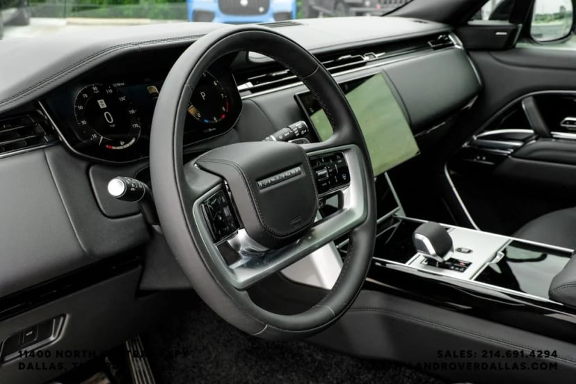 2026 Land Rover Range Rover - Image 15