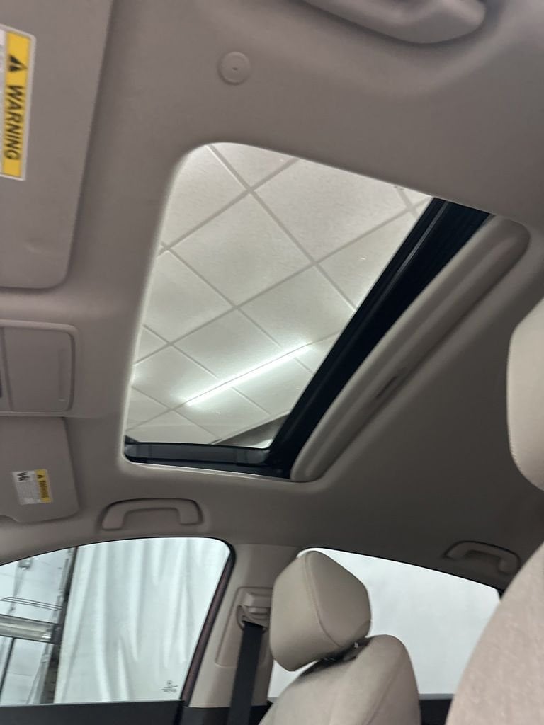 2024 Honda Accord - Image 15