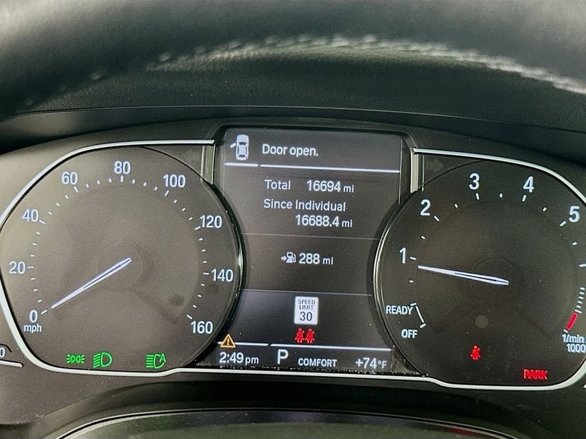 2022 BMW 4 Series - Image 12