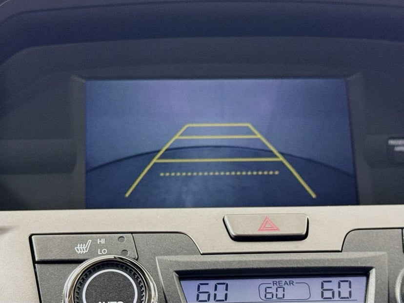 2015 Honda Odyssey - Image 16