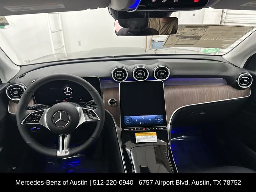 2025 Mercedes-Benz GLC - Image 20