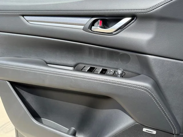 2025 Mazda CX-5 - Image 24