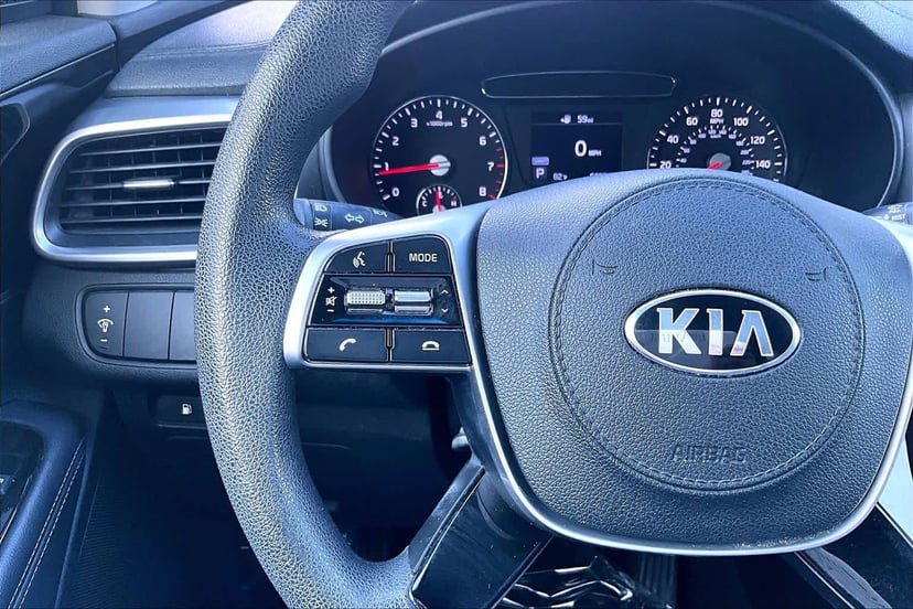 2019 Kia Sorento - Image 23