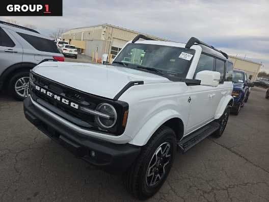 2025 Ford Bronco - Image 1