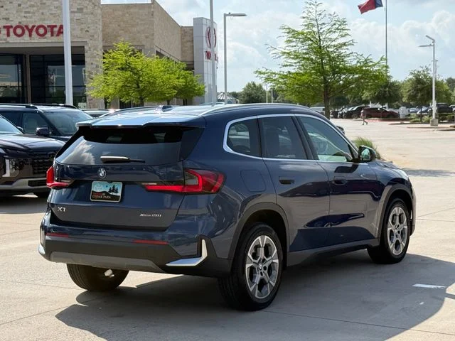 2023 BMW X1 - Image 4