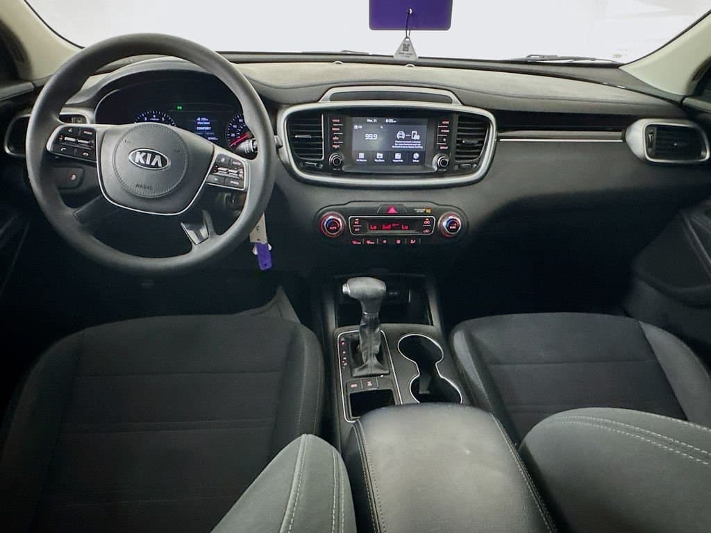 2019 KIA Sorento - Image 25