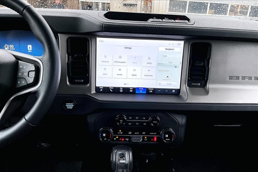 2025 Ford Bronco - Image 7