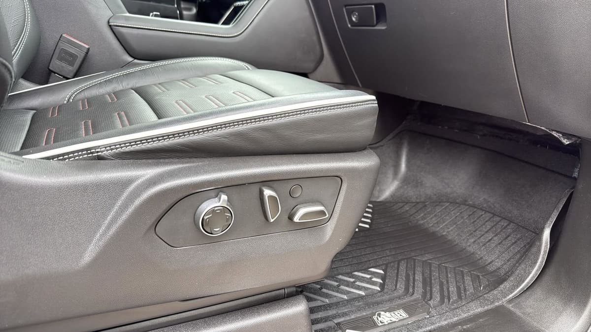 2024 GMC Sierra 1500 - Image 25