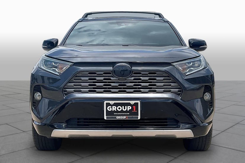 2021 Toyota RAV4 - Image 4
