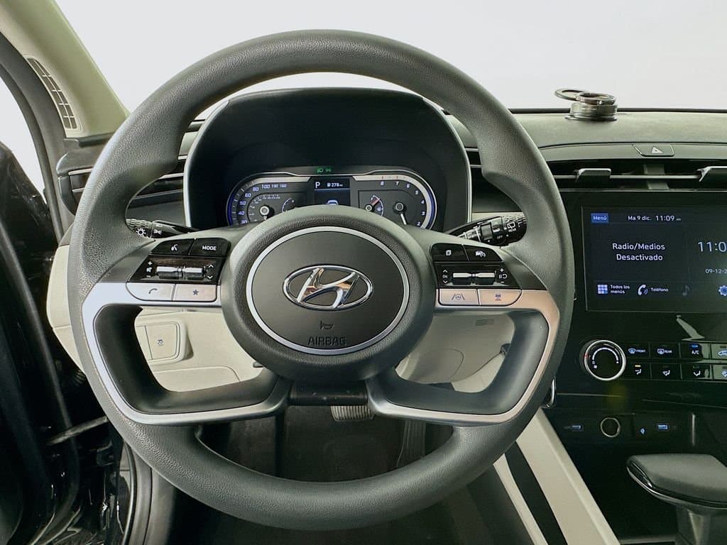 2023 HYUNDAI Tucson - Image 12