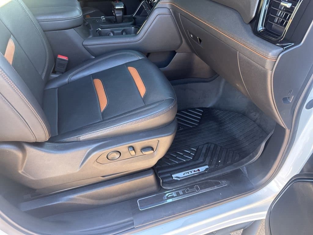 2024 GMC Sierra 1500 - Image 16