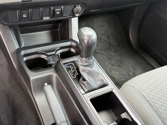 2022 Toyota Tacoma - Image 22