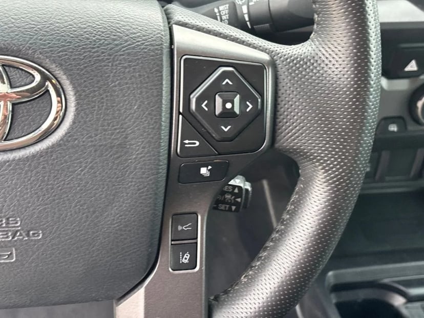 2022 Toyota Tacoma - Image 14