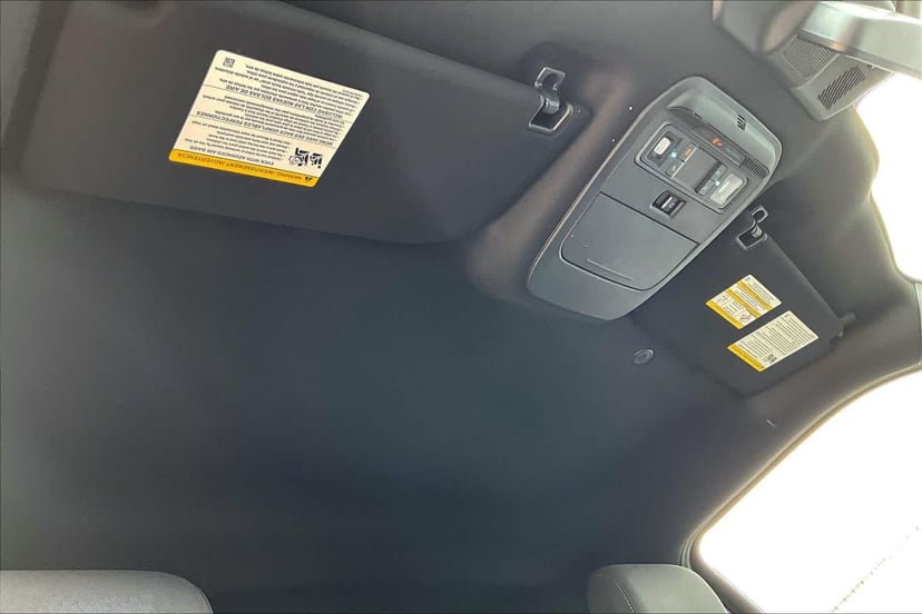 2025 Ford F-150 - Image 14