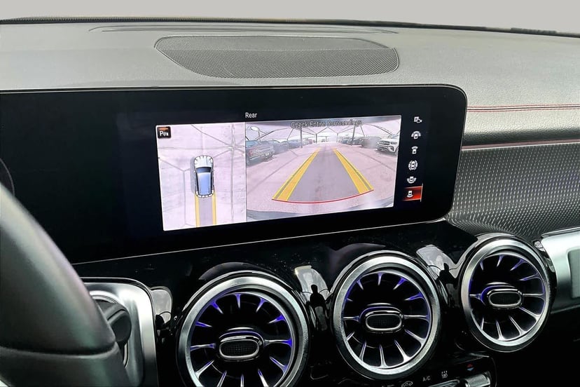 2023 Mercedes-Benz EQB 350 - Image 25