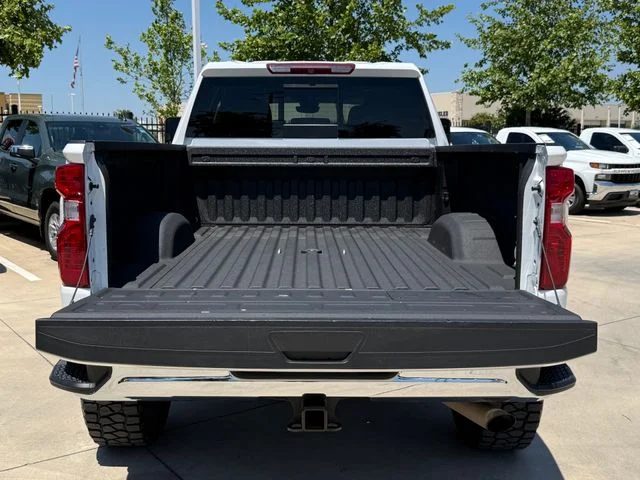 2024 Chevrolet Silverado 2500HD - Image 27