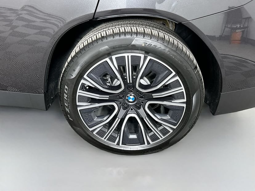2025 BMW X3 - Image 23