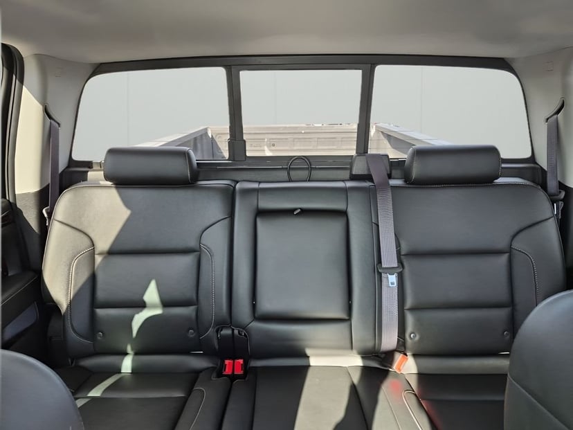 2016 Chevrolet Silverado 3500HD - Image 45