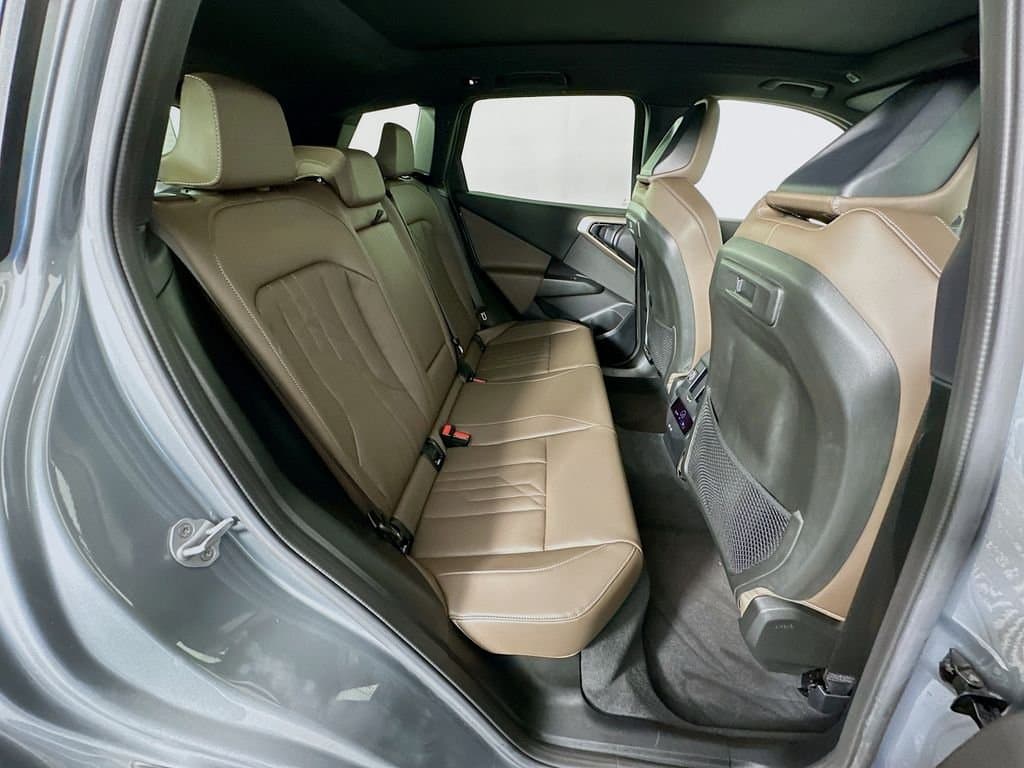 2025 BMW X3 - Image 26