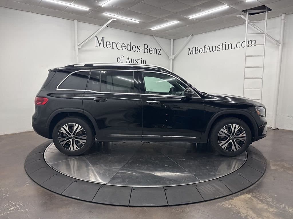 2026 MERCEDES-BENZ GLB - Image 9