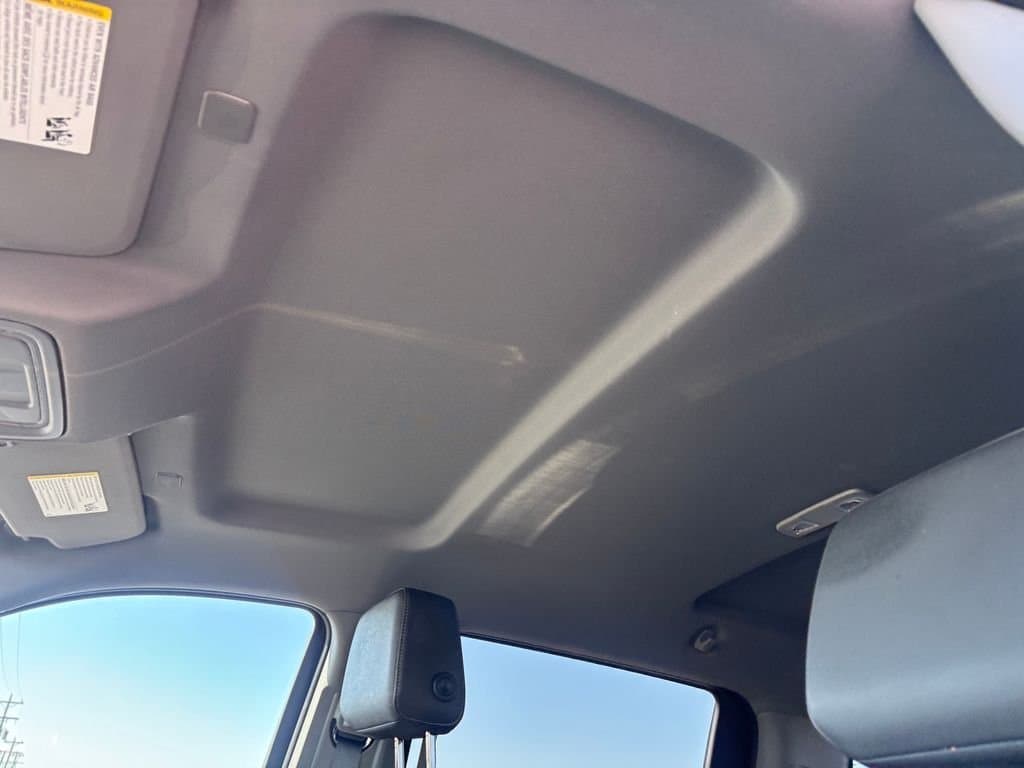 2023 GMC Sierra 1500 - Image 12