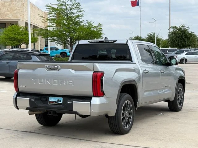 2022 Toyota Tundra - Image 4