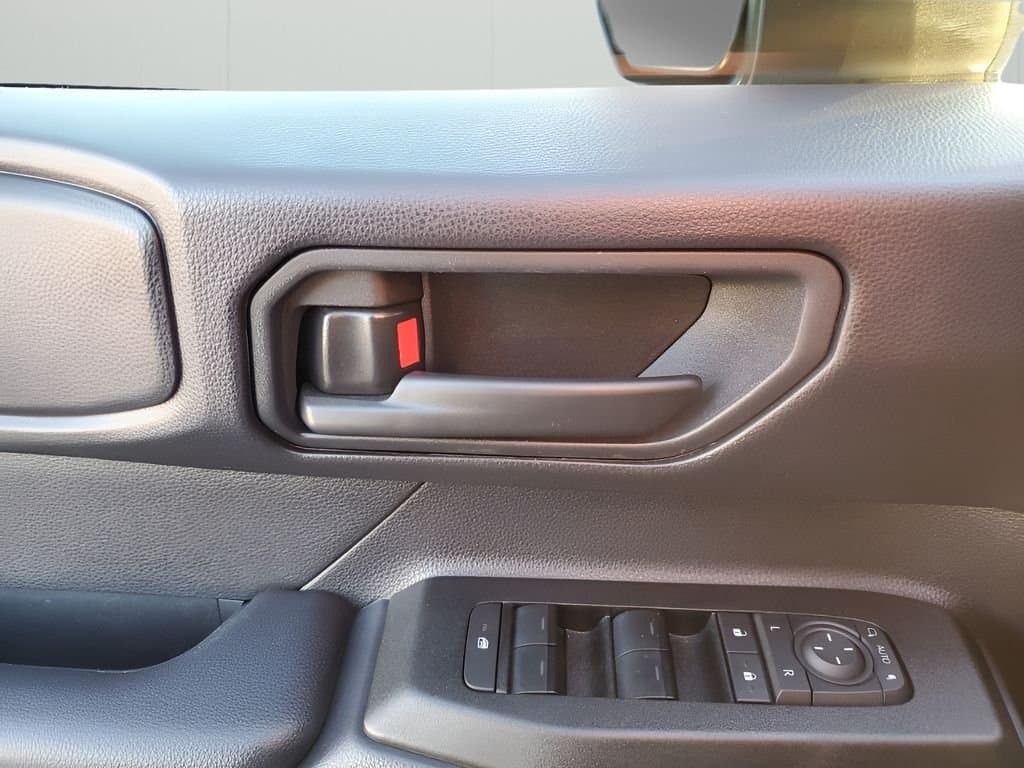 2025 Toyota Land Cruiser - Image 27