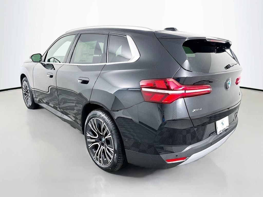 2026 BMW X3 - Image 7