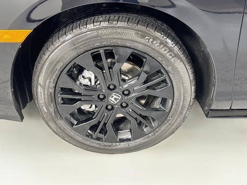 2026 Honda Odyssey - Image 13