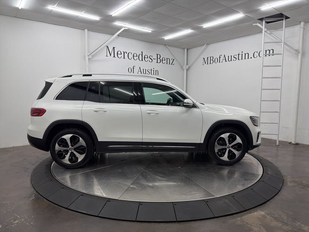 2026 MERCEDES-BENZ GLB - Image 9